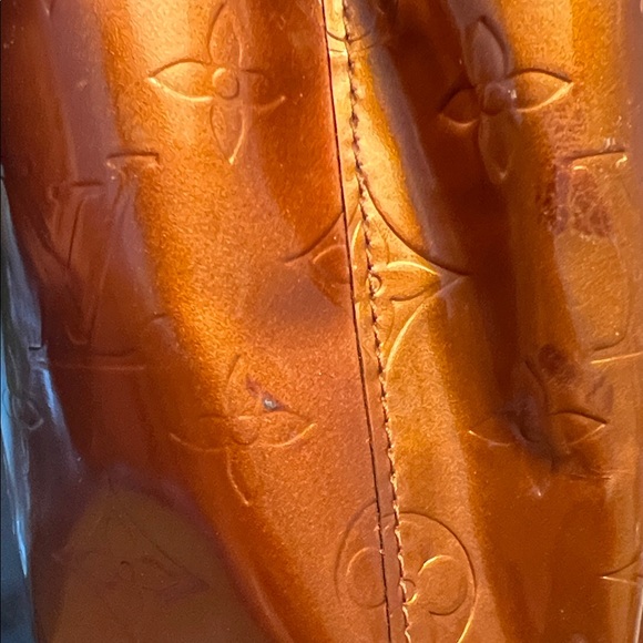 Price Drop! Authentic Louis Vuitton Mini Bronze Monogram Vernis Reade PM Tote - Picture 16 of 17